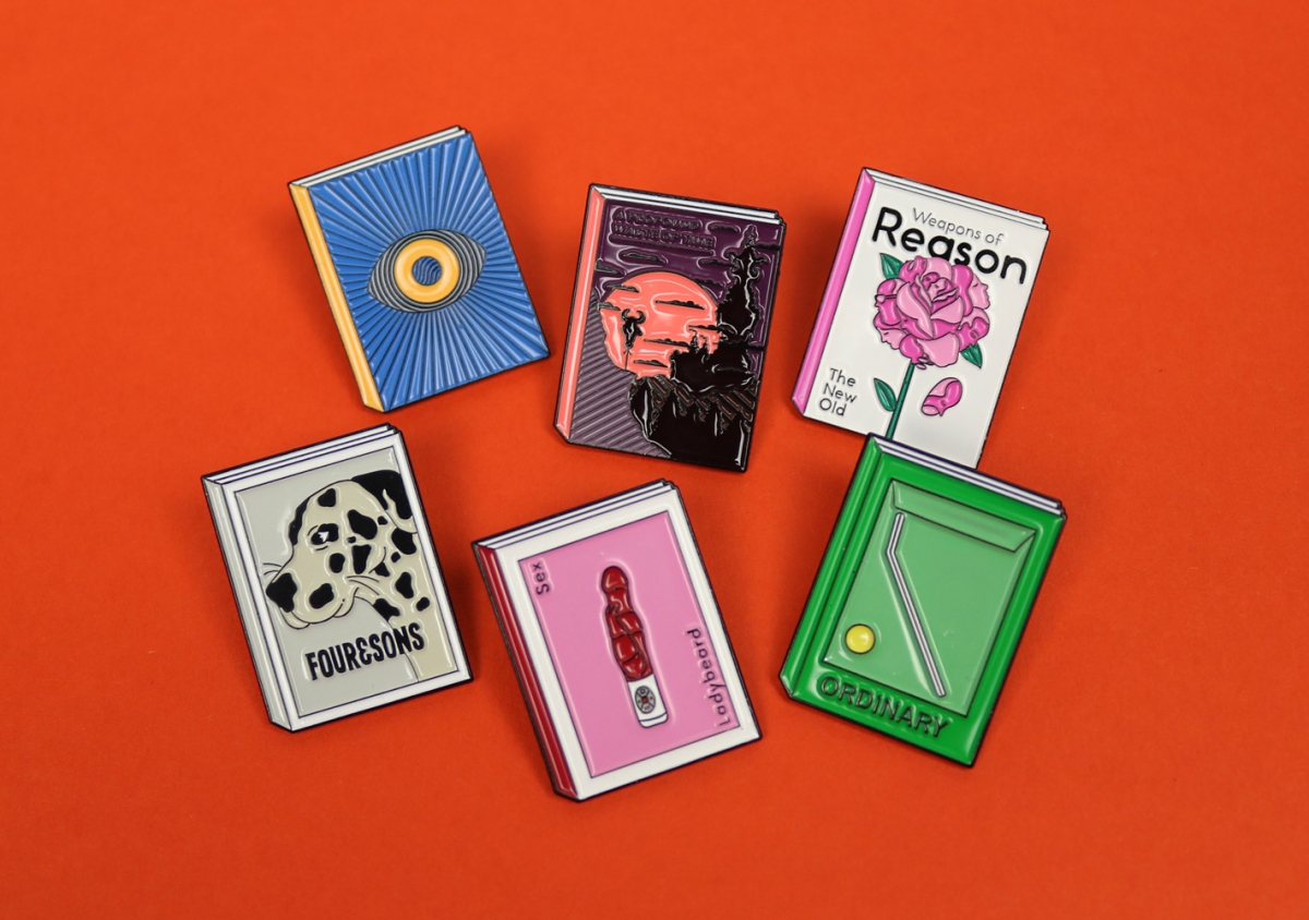 Ordinary pin badge - STACK magazines