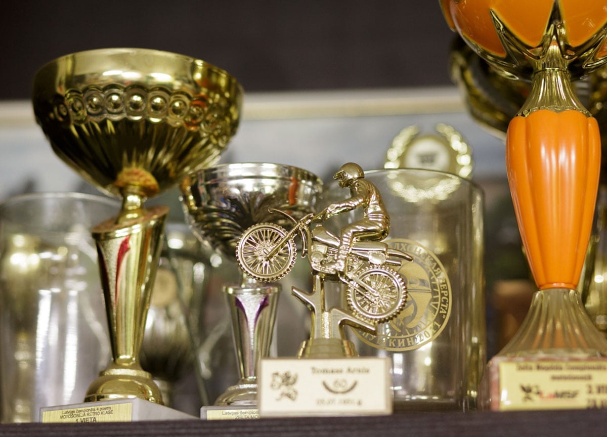 motorcycle-benji-knewman-5