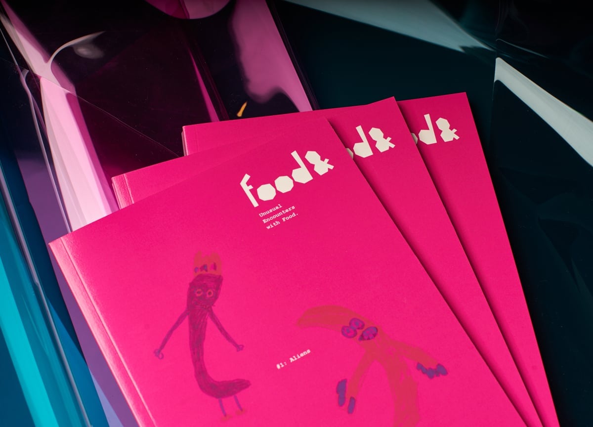 food&-magazine-cover-aliens