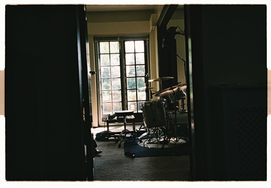 shotaroko-bayashi-the-fin-tone-magazine