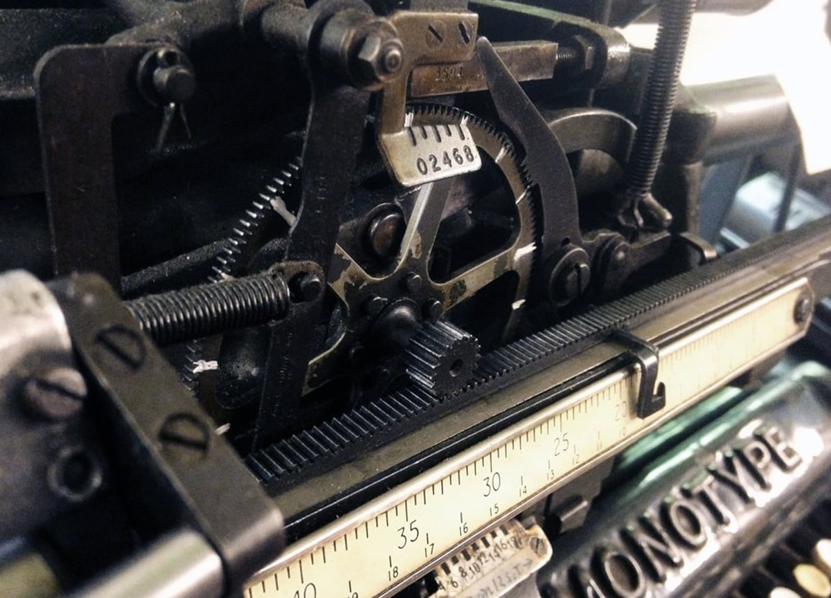 double-dagger-magazine-letterpress-printing