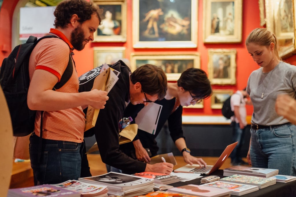 v-and-a-friday-late-magazines